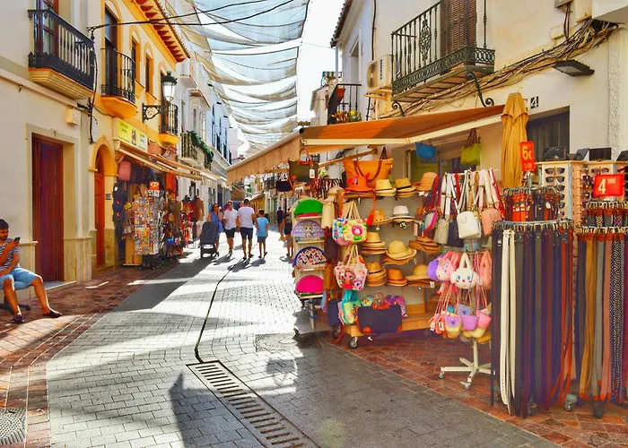 Apartman Sunny In Center With Balcony Close To Nerja