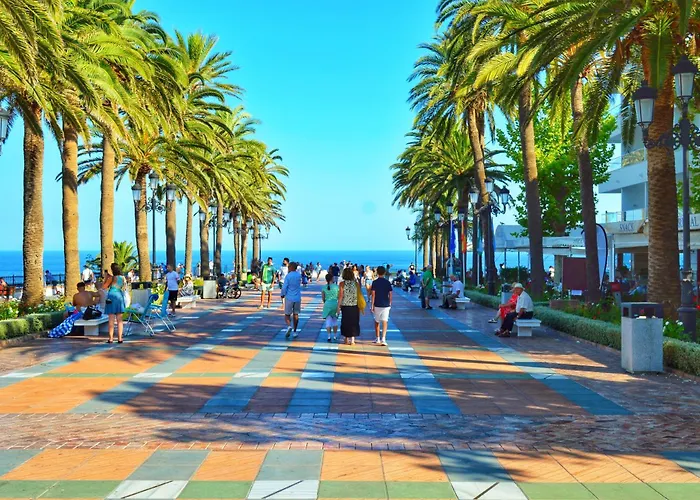 Sunny In Center With Balcony Close To *